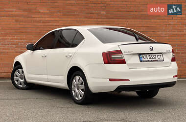Лифтбек Skoda Octavia 2015 в Киеве
