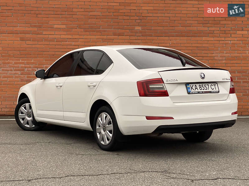 Лифтбек Skoda Octavia 2015 в Киеве фото 11 Лифтбек Skoda Octavia 2015 в Киеве