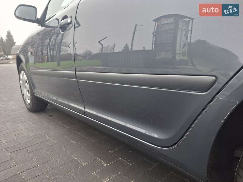 Лифтбек Skoda Octavia 2008 в Лубнах