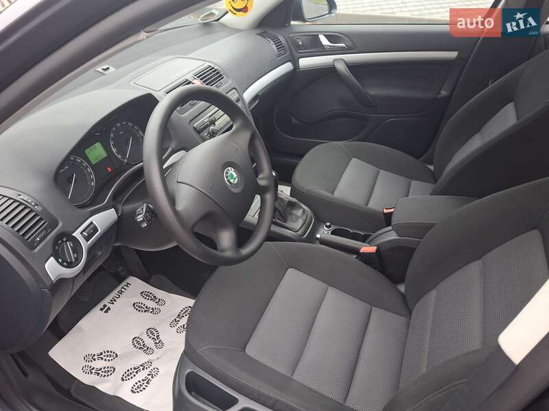 Лифтбек Skoda Octavia 2008 в Лубнах