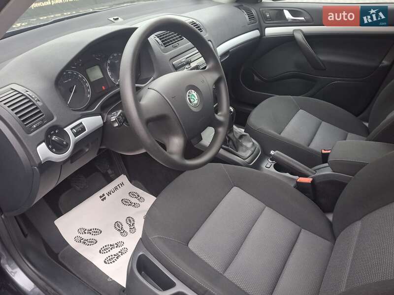 Лифтбек Skoda Octavia 2008 в Лубнах