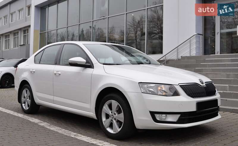 Лифтбек Skoda Octavia 2013 в Одессе