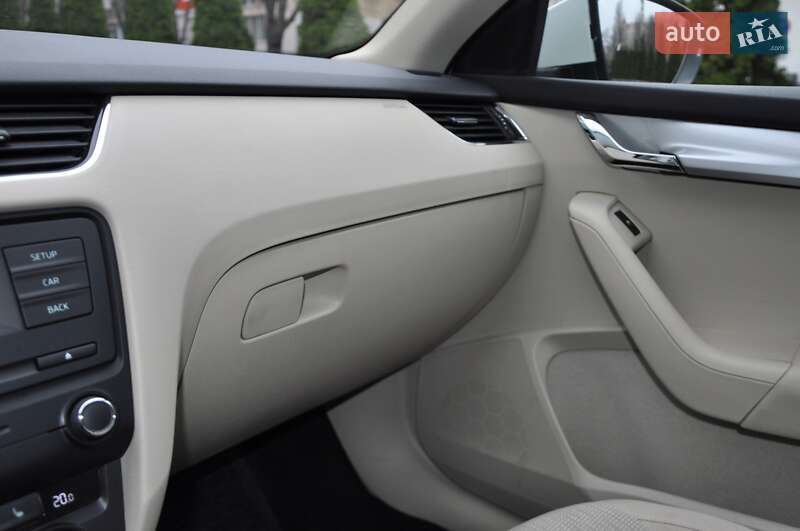 Лифтбек Skoda Octavia 2013 в Одессе