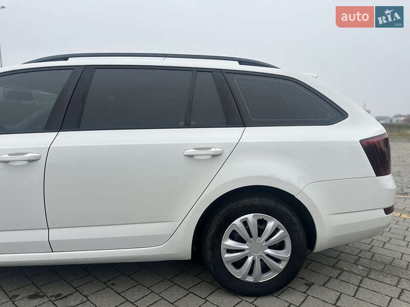Универсал Skoda Octavia 2014 в Львове