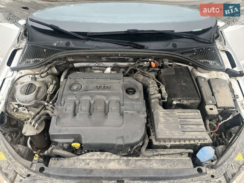 Универсал Skoda Octavia 2014 в Львове