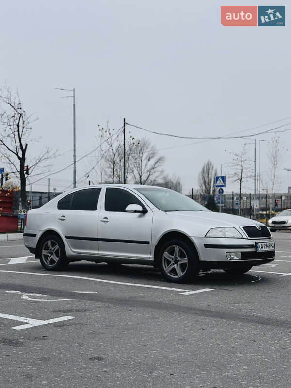 Ліфтбек Skoda Octavia 2007 в Києві