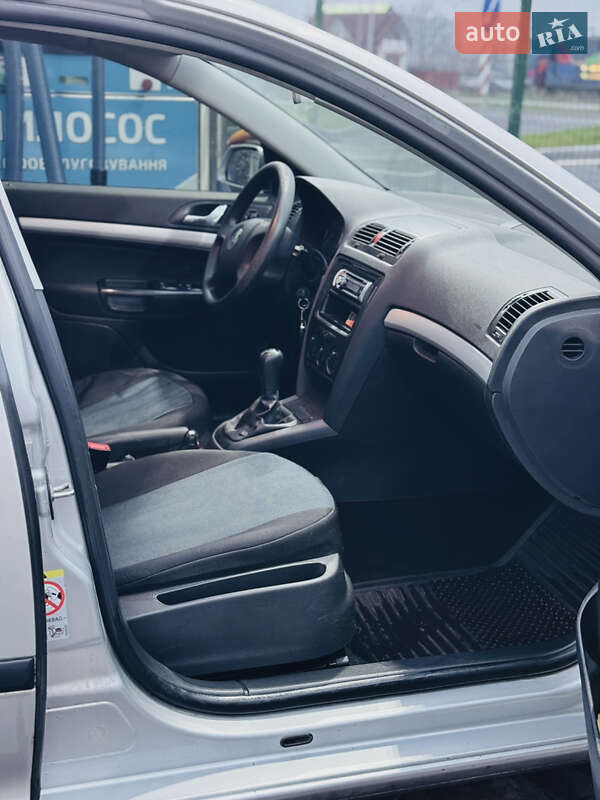 Ліфтбек Skoda Octavia 2007 в Києві