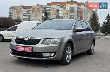 Універсал Skoda Octavia 2014 в Сумах