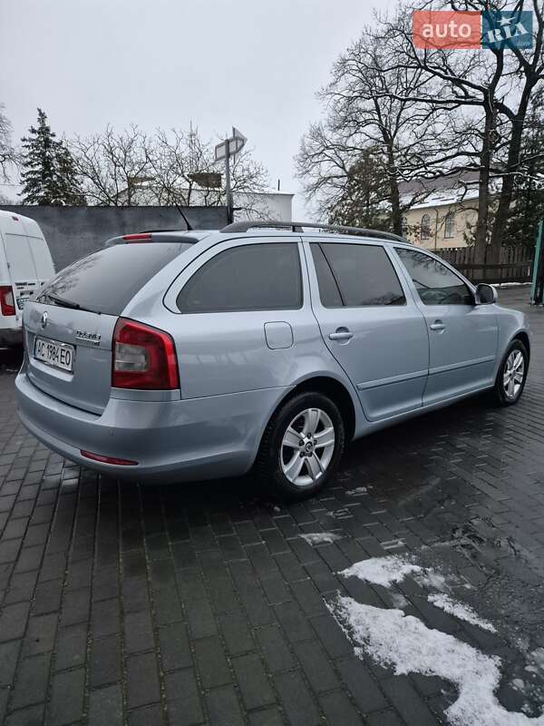 Универсал Skoda Octavia 2010 в Киверцах