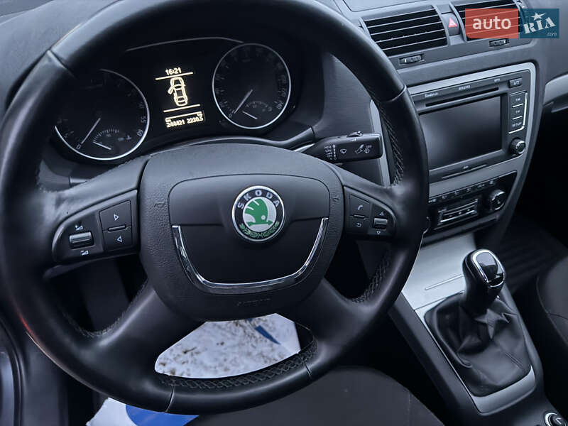 Ліфтбек Skoda Octavia 2012 в Радивиліві