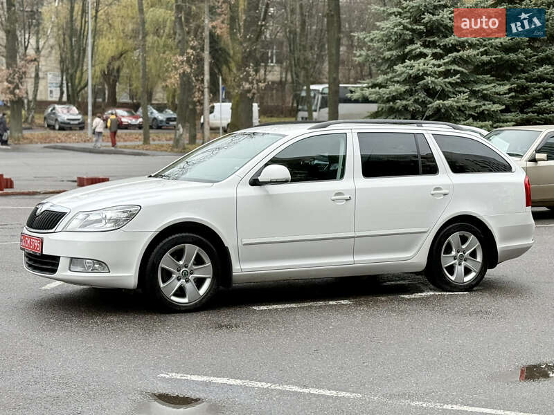 Універсал Skoda Octavia 2010 в Вінниці