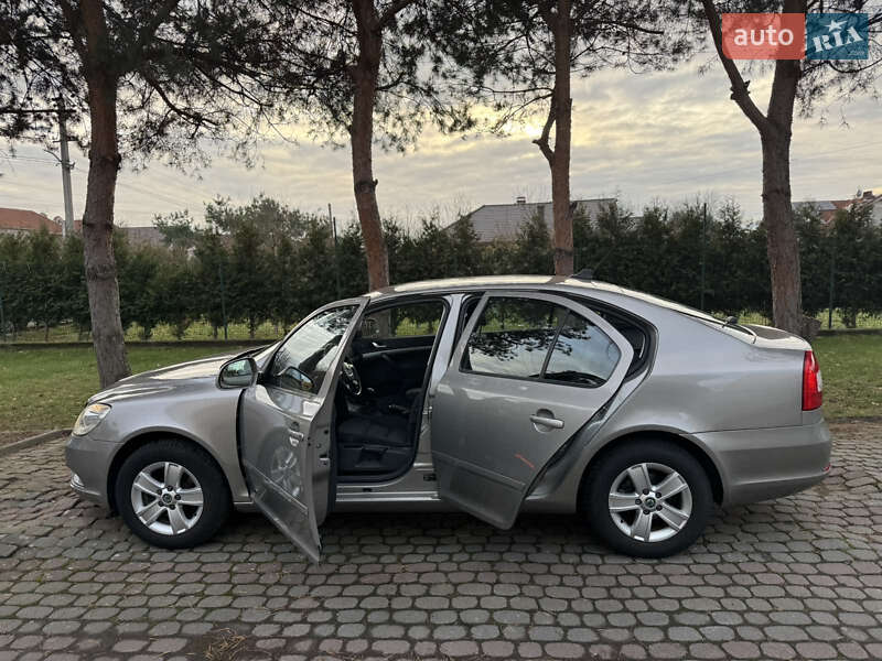 Ліфтбек Skoda Octavia 2010 в Ужгороді фото 6 Ліфтбек Skoda Octavia 2010 в Ужгороді