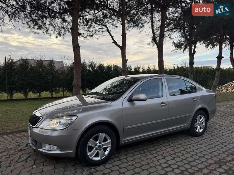 Ліфтбек Skoda Octavia 2010 в Ужгороді фото 2 Ліфтбек Skoda Octavia 2010 в Ужгороді