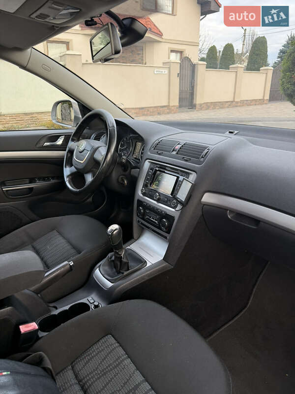 Ліфтбек Skoda Octavia 2010 в Ужгороді фото 12 Ліфтбек Skoda Octavia 2010 в Ужгороді
