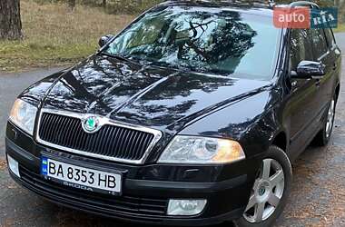Универсал Skoda Octavia 2008 в Александровке