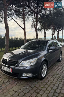 Універсал Skoda Octavia 2009 в Ужгороді