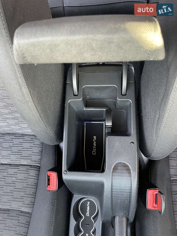 Універсал Skoda Octavia 2011 в Полтаві фото 41 Універсал Skoda Octavia 2011 в Полтаві