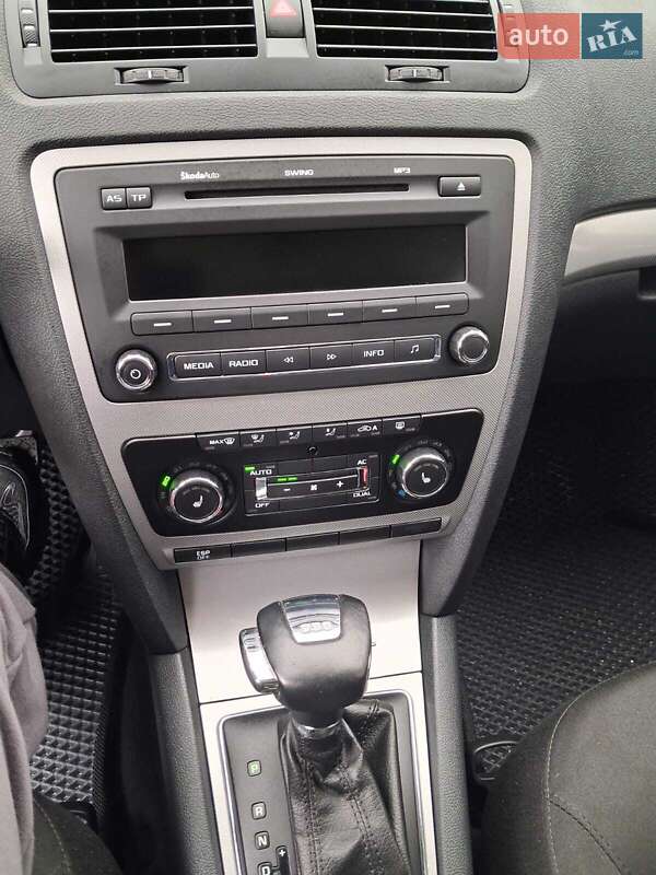 Лифтбек Skoda Octavia 2009 в Кривом Роге