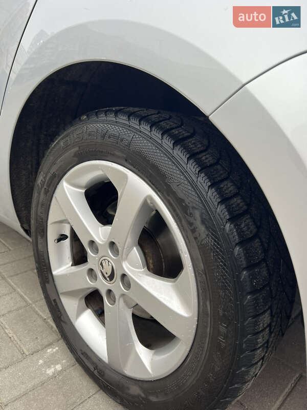 Универсал Skoda Octavia 2014 в Днепре фото 8 Универсал Skoda Octavia 2014 в Днепре