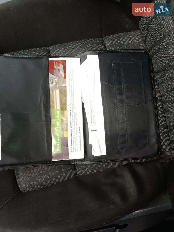 Универсал Skoda Octavia 2012 в Вижнице