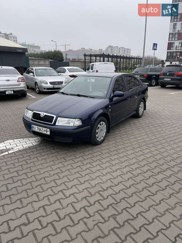Лифтбек Skoda Octavia 2003 в Полтаве