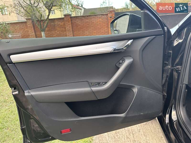 Универсал Skoda Octavia 2017 в Ивано-Франковске