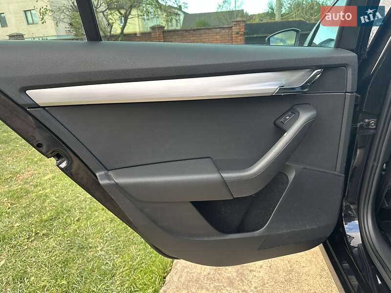 Универсал Skoda Octavia 2017 в Ивано-Франковске