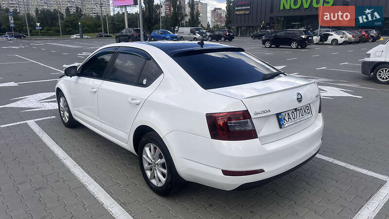 Лифтбек Skoda Octavia 2014 в Черновцах