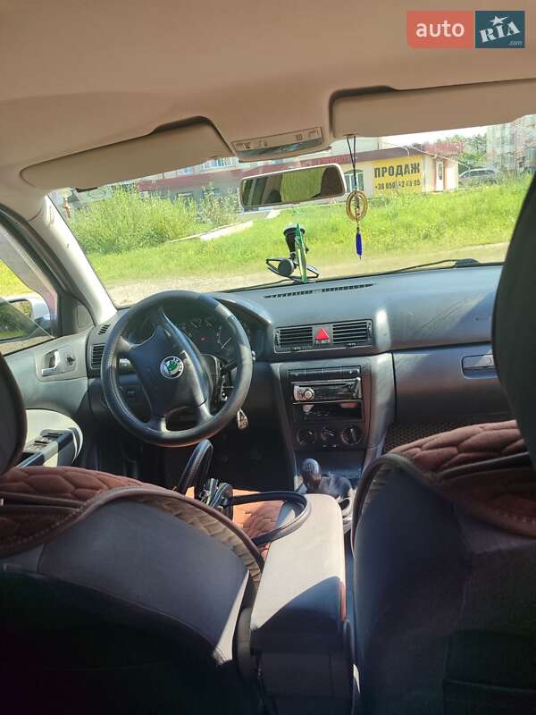 Лифтбек Skoda Octavia 2005 в Долине фото 3 Лифтбек Skoda Octavia 2005 в Долине