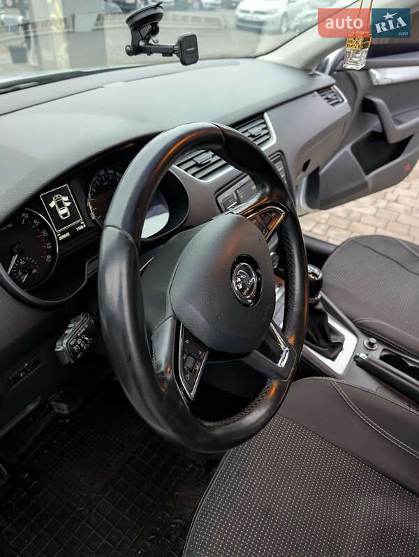 Лифтбек Skoda Octavia 2015 в Мукачево