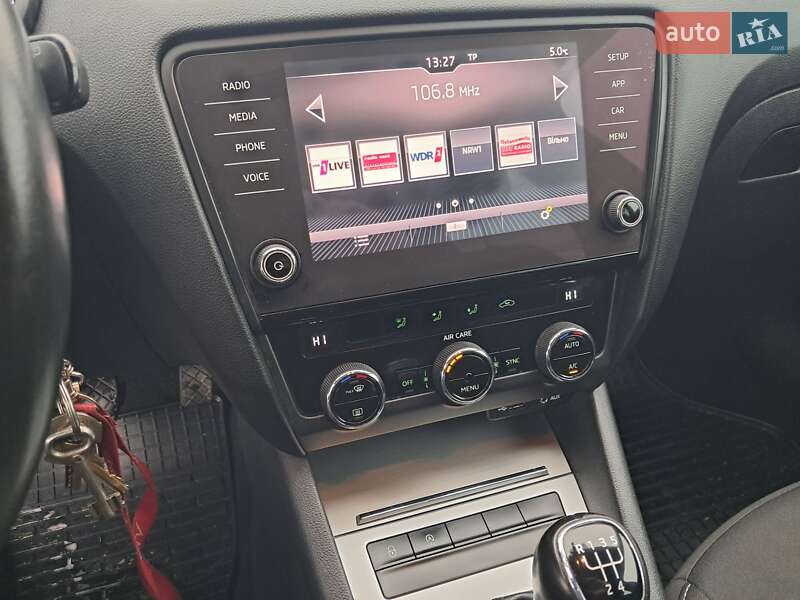 Универсал Skoda Octavia 2018 в Нововолынске