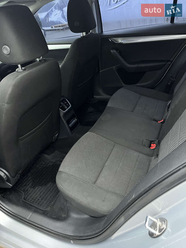 Універсал Skoda Octavia 2013 в Хмельницькому