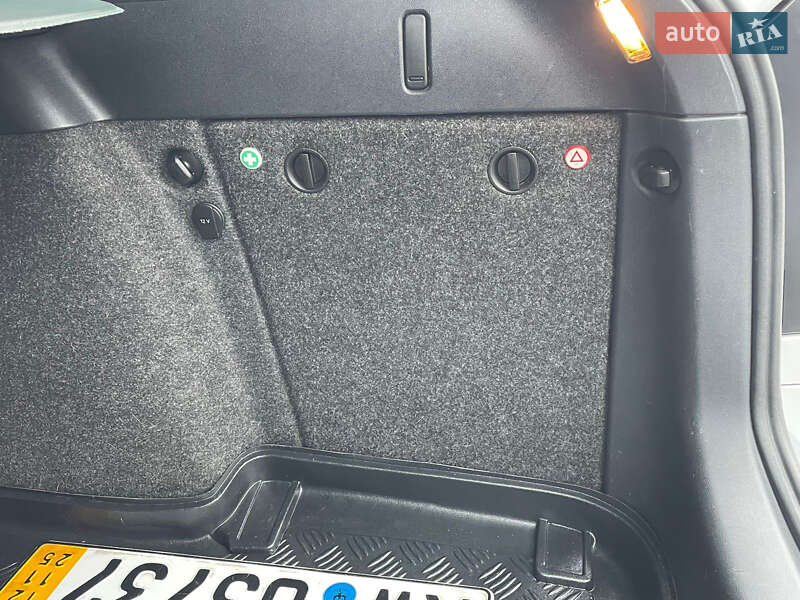 Универсал Skoda Octavia 2010 в Виннице