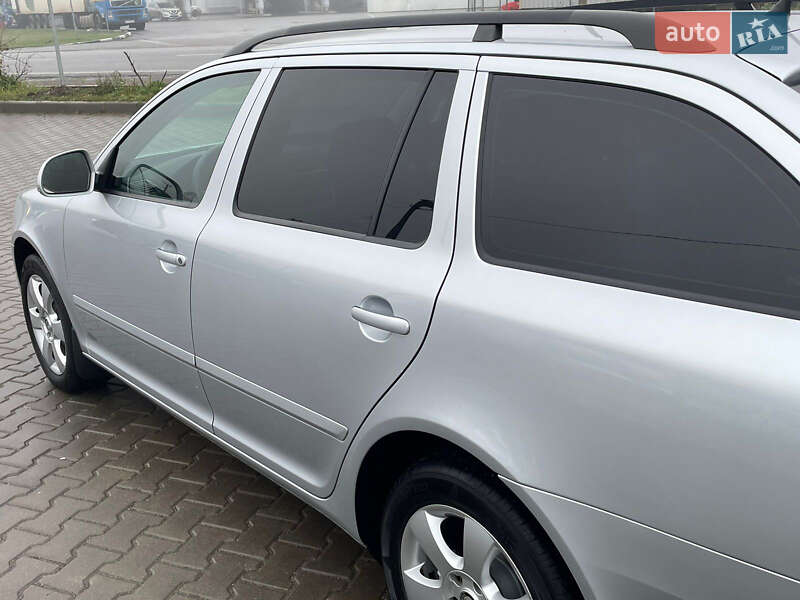 Универсал Skoda Octavia 2010 в Виннице