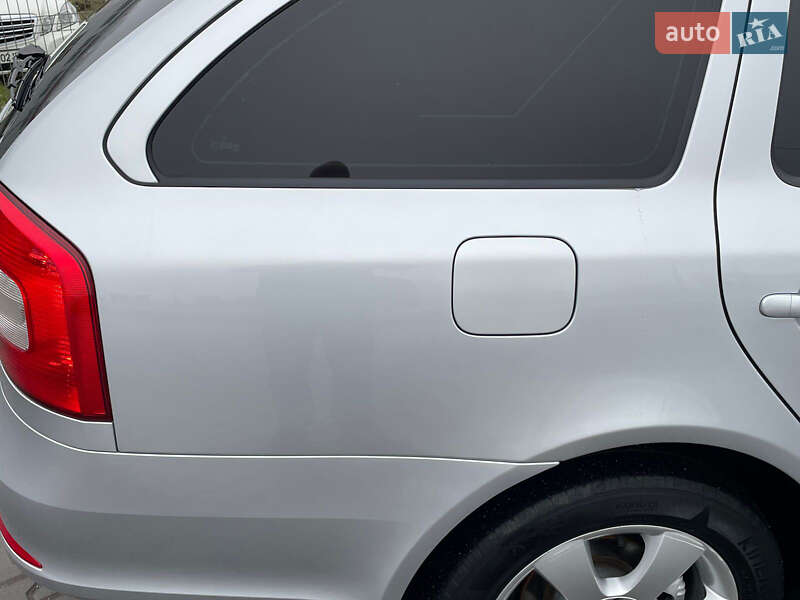 Универсал Skoda Octavia 2010 в Виннице