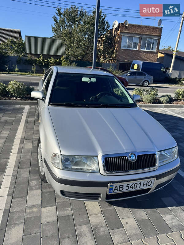 Лифтбек Skoda Octavia 2003 в Виннице фото Лифтбек Skoda Octavia 2003 в Виннице