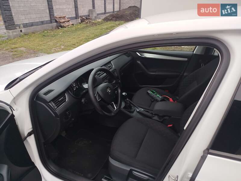 Лифтбек Skoda Octavia 2018 в Ровно фото 12 Лифтбек Skoda Octavia 2018 в Ровно
