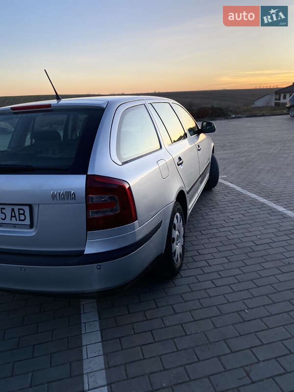 Універсал Skoda Octavia 2011 в Тернополі