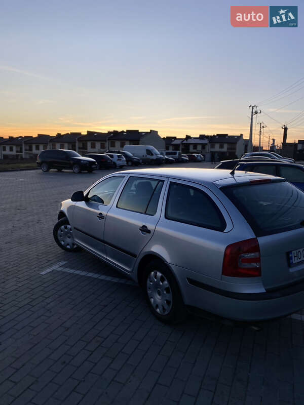 Універсал Skoda Octavia 2011 в Тернополі