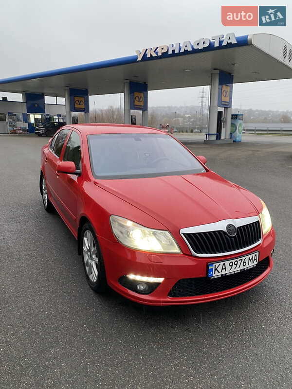 Лифтбек Skoda Octavia 2008 в Смеле