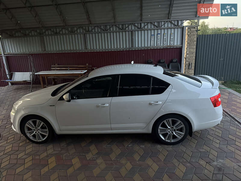 Лифтбек Skoda Octavia 2014 в Изюме фото Лифтбек Skoda Octavia 2014 в Изюме
