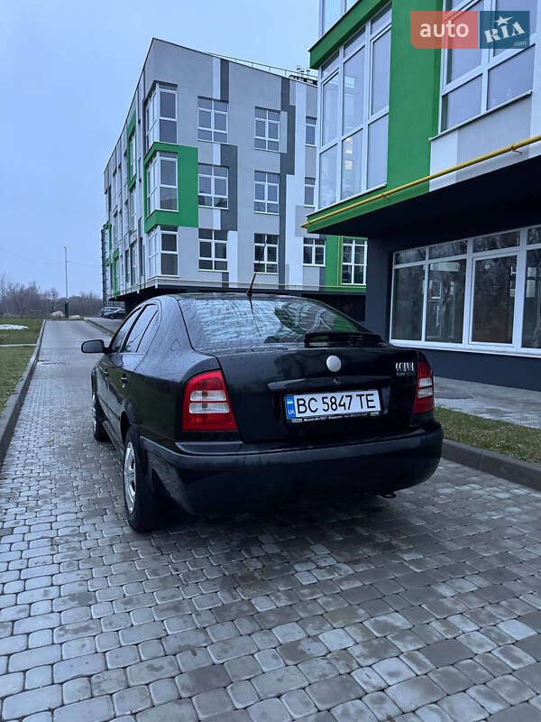 Лифтбек Skoda Octavia 2008 в Шептицькому