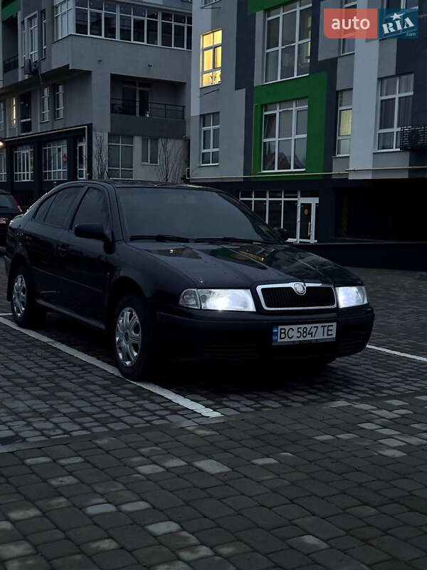 Лифтбек Skoda Octavia 2008 в Шептицькому