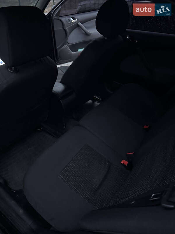 Лифтбек Skoda Octavia 2008 в Шептицькому