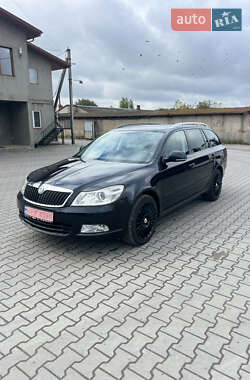 Универсал Skoda Octavia 2009 в Луцке