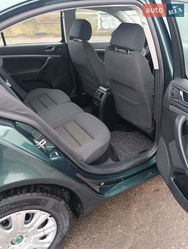 Лифтбек Skoda Octavia 2006 в Полтаве