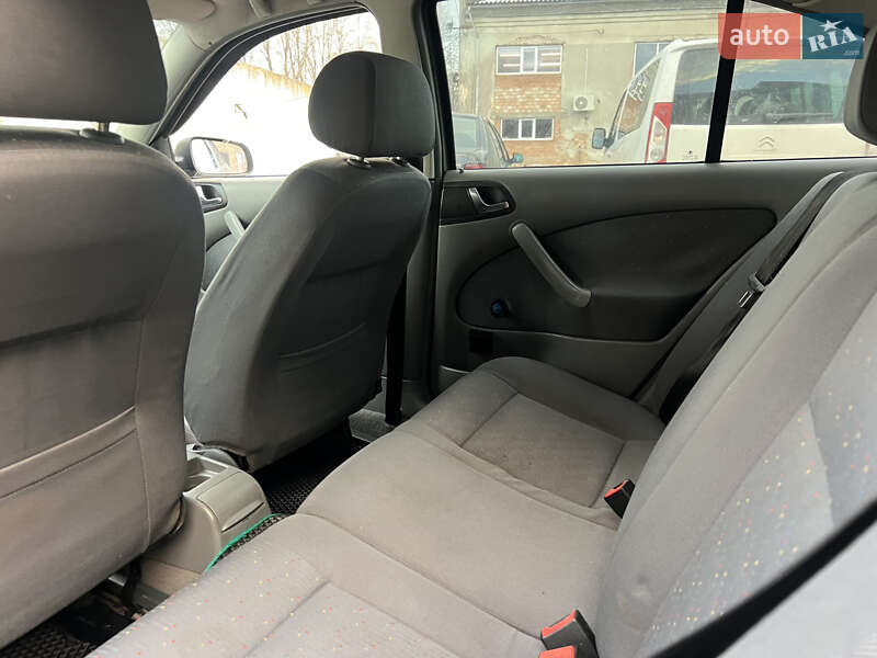 Ліфтбек Skoda Octavia 2003 в Дрогобичі фото 23 Ліфтбек Skoda Octavia 2003 в Дрогобичі