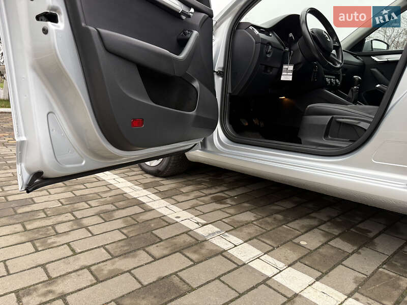 Универсал Skoda Octavia 2013 в Луцке