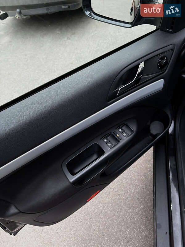 Универсал Skoda Octavia 2012 в Кролевце