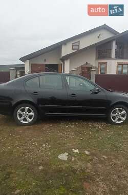 Лифтбек Skoda Octavia 2008 в Рогатине